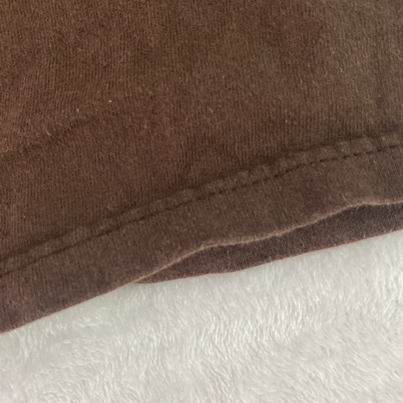 Brown muscle shirt / wide-shoulder tank top - Picture 13 of 16